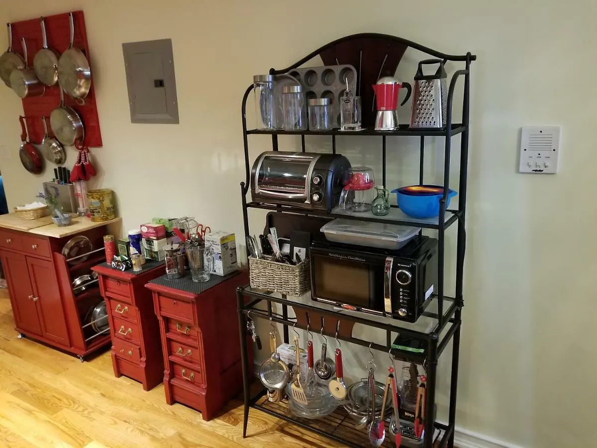 Spacious Fully Furnished Harlem Apartment Near Morningside Park 纽约
