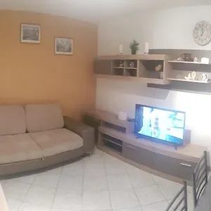 4 Kilometar To Centar Appartement Split