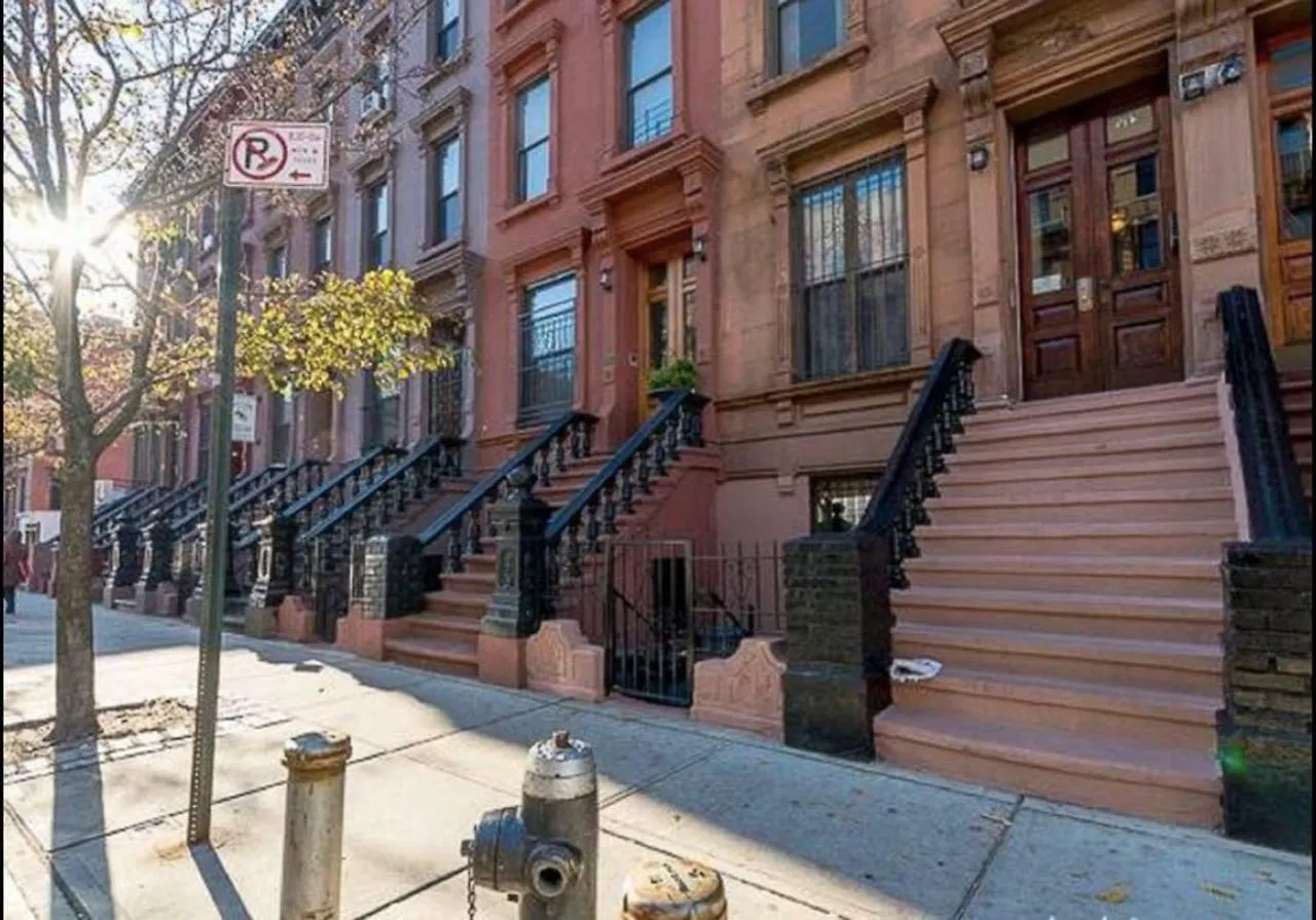 Spacious Fully Furnished Harlem Apartment Near Morningside Park New York